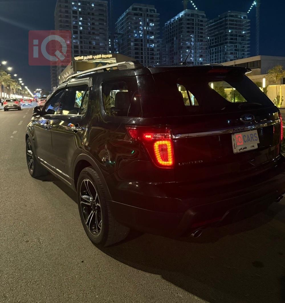 Ford Explorer